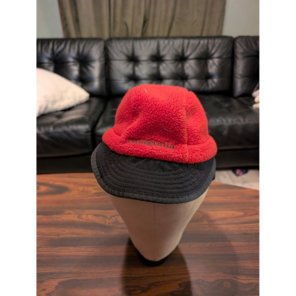 Vtg Patagonia Synchilla Fleece Earflap Cap Hat Red Black Made in USA Small 28828